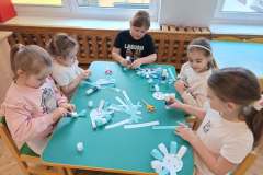 att._v7fZgZYHwW6dnawHiZKFU6DjDwYFAR4uPdx-_O4FHQ